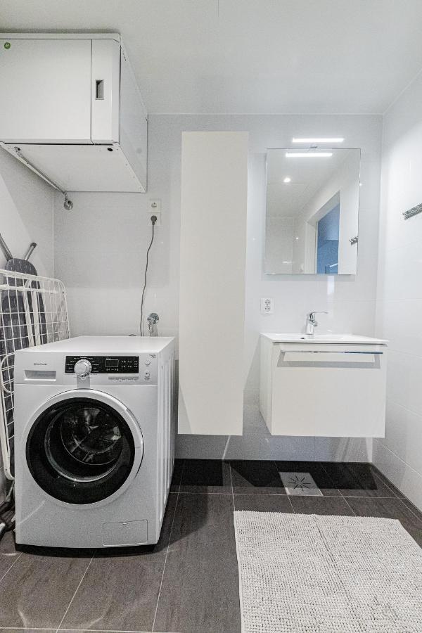 Apartment Sleepwell Rauha With Private Sauna And Parking Турку Екстериор снимка